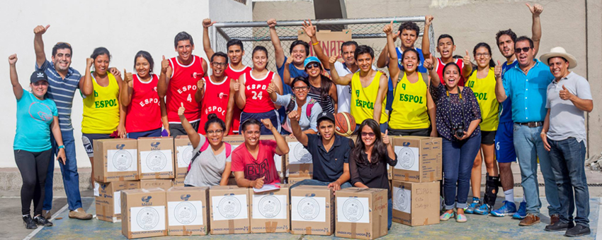 Voluntarios de la ESPOL participan en jornadas lúdicas para niños, jóvenes y adultos de zonas afectadas por el terremoto