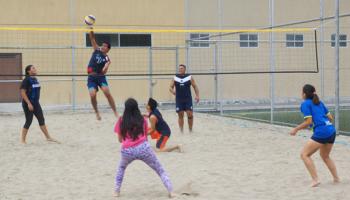 Se inauguro cancha de voleibol de arena en la ESPOL