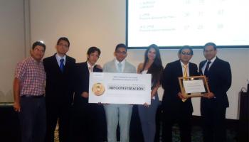 Estudiantes de la ESPOL ganan concurso interuniversitario LOGO!