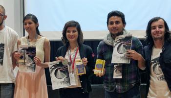 Estudiantes de la EDCOM premiados en Ecuador Poster Bienal